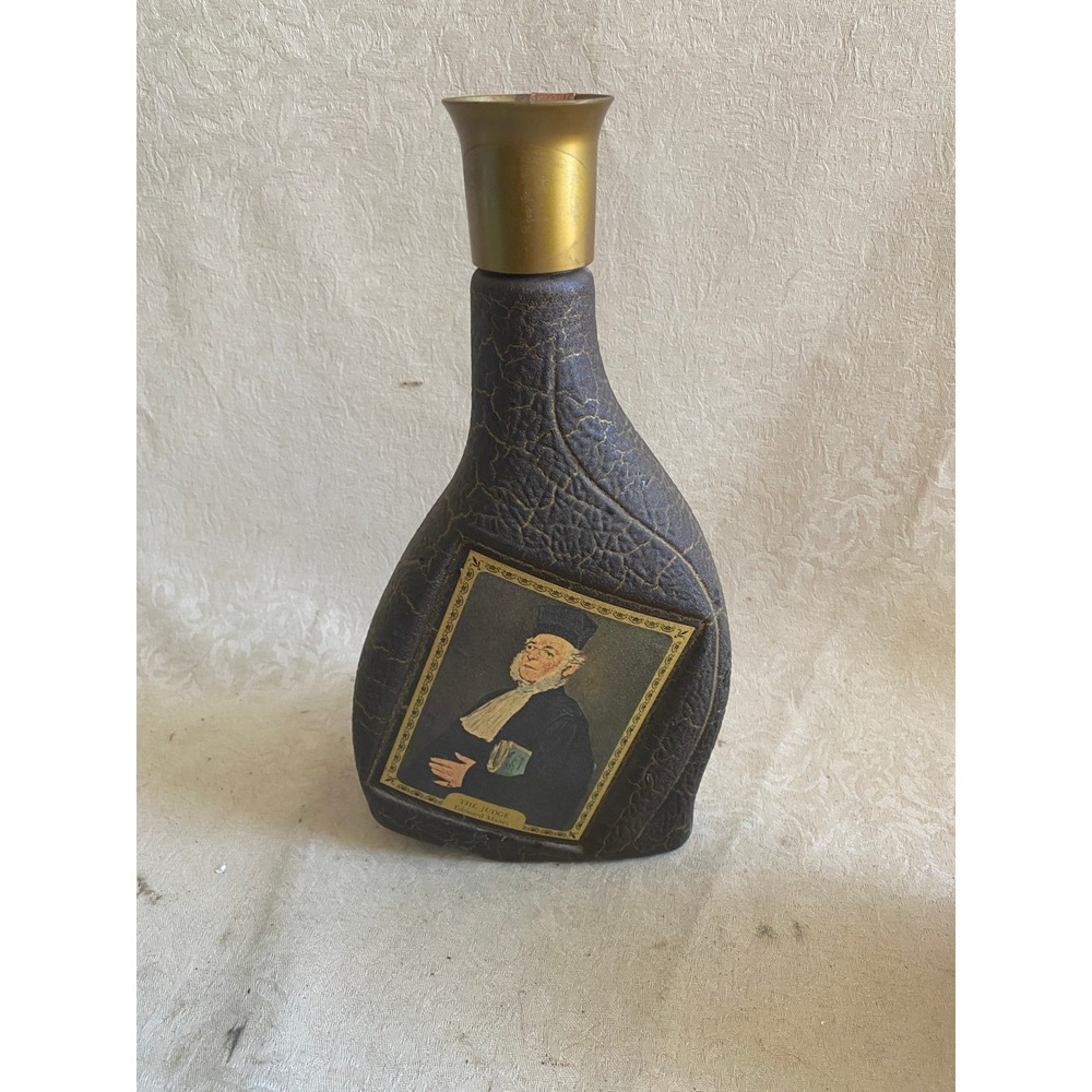 Modern Masters Courvoisier Cognac Bottle The Judge Manet Brown Gold Vintage Good